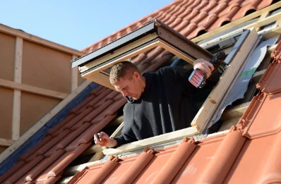 Pose de fenêtres de toit Velux à Champenoise